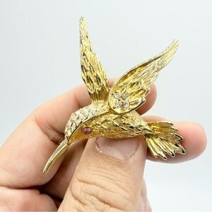 Vintage Hummingbird with Clear Rhinestones Gold tone Brooch Pin
Red Eyes